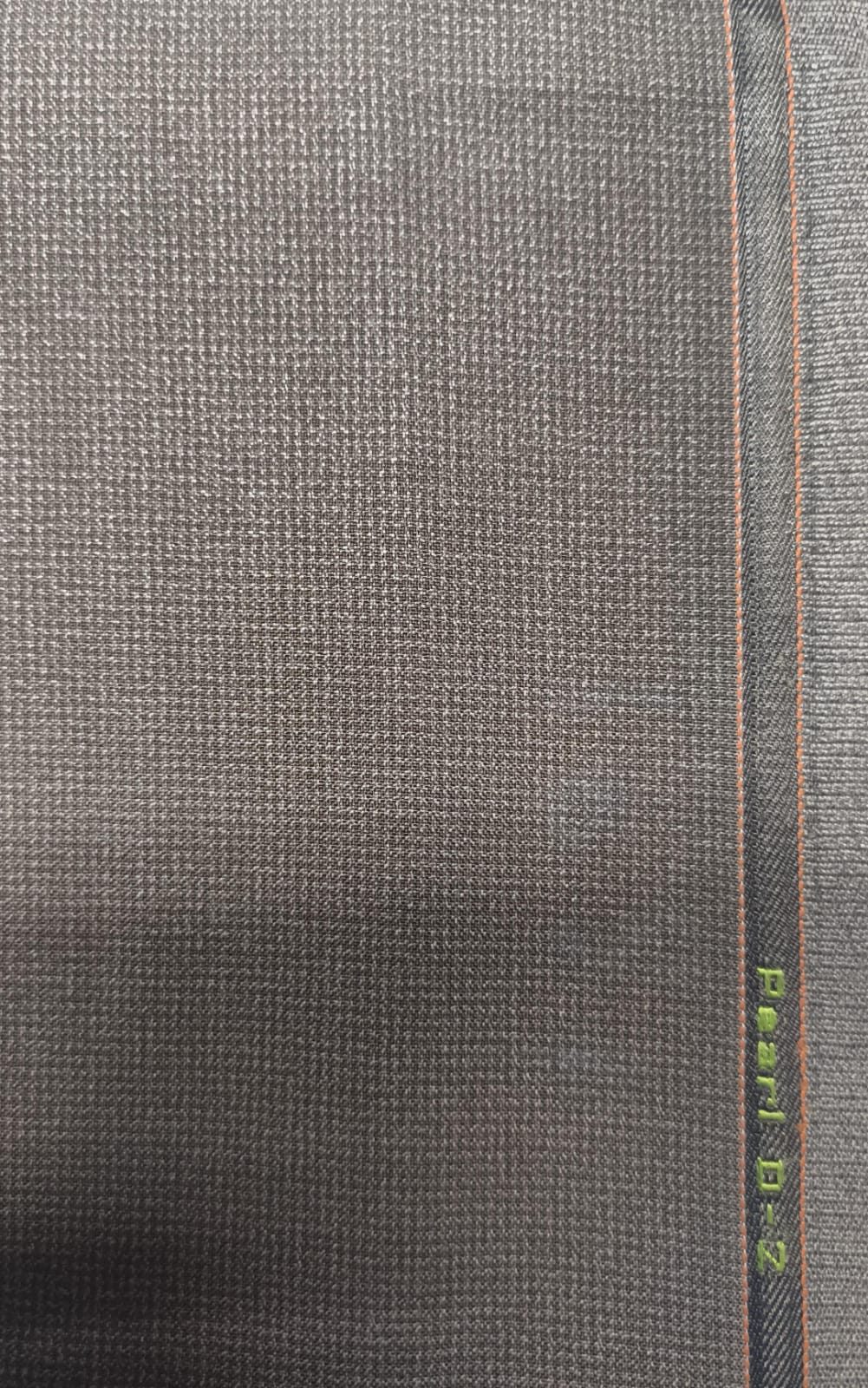 PEARL — woven polyester-viscose fabric